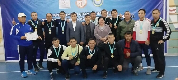 ТҮРКІСТАНДЫҚ МҰҒАЛІМДЕР ОБЛЫСТЫҚ СПАРТАКИАДАНЫҢ ЖЕҢІМПАЗЫ АТАНДЫ