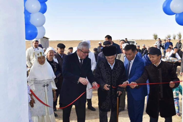 В ТУРКЕСТАНСКОЙ ОБЛАСТИ СПОНСОРЫ ПОДАРИЛИ ЖИЛЬЕ ДВУМ СЕМЬЯМ