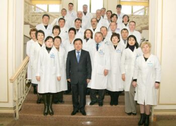 ТҮРКІСТАН: ТАНЫМАЛ ДӘРІГЕР МҰҚАН ЕГІЗБАЕВТЫҢ 60 ЖЫЛДЫҒЫНА ОРАЙ  ІС-ШАРАЛАР ӨТЕДІ