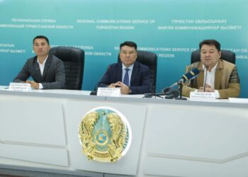 «VOICE OF TURAN»: ТҮРКІСТАН ТӨРІНДЕ ЕУРОПА МЕН АЗИЯ ӘНШІЛЕРІ ҚАЗАҚ ӘНДЕРІН ШЫРҚАЙДЫ