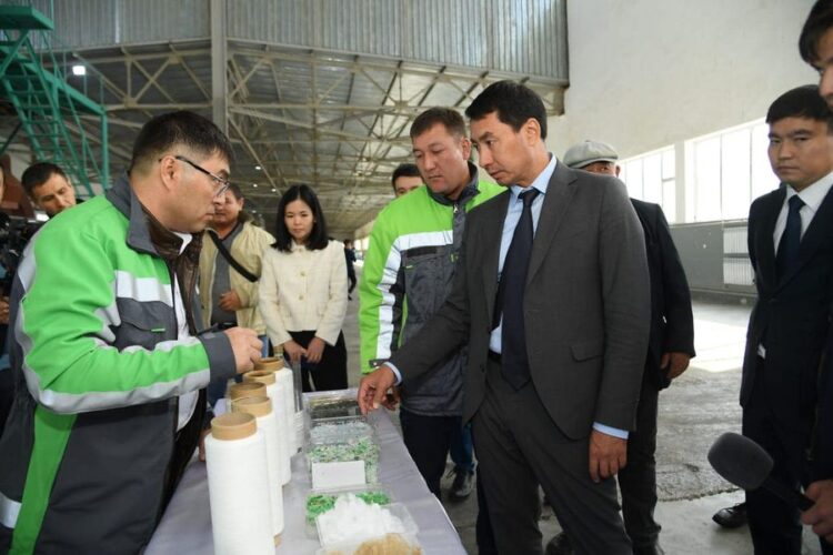 В ТУРКЕСТАНСКОЙ ОБЛАСТИ ОТКРЫЛСЯ НОВЫЙ ЗАВОД