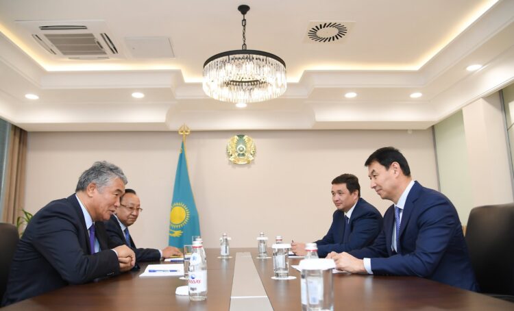 ДАРХАН САТЫБАЛДЫ ТҮРКСОЙ ҰЙЫМЫНЫҢ БАС ХАТШЫСЫМЕН КЕЗДЕСТІ