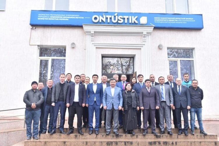 ДАРХАН ҚЫДЫРӘЛІ: «ШЫМКЕНТ ЕЛІМІЗДЕГІ МАССМЕДИАНЫҢ ДАМУЫНДА ЕРЕКШЕ РӨЛ АТҚАРАДЫ»