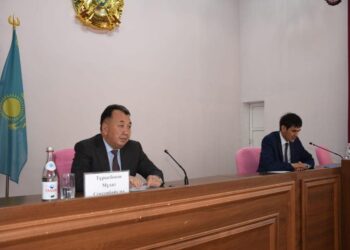 Вице-министр Созақ ауданының тұрғындарымен кездесті