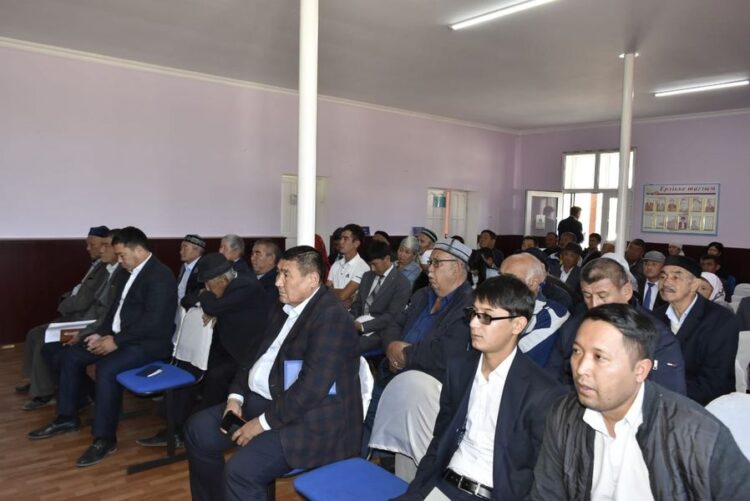 САУРАН АУДАНЫНЫҢ ӘКІМІ ҮШҚАЙЫҚ АУЫЛДЫҚ ОКРУГ ТҰРҒЫНДАРЫМЕН КЕЗДЕСТІ