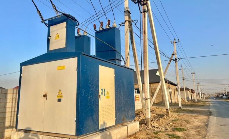 ЭЛЕКТР ЖЕЛІЛЕРІ ТАРТЫЛЫП, ТРАНСФОРМАТОР ОРНАТЫЛУДА