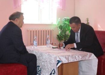 ТҮЛКІБАС: ШАҚПАҚ ЖӘНЕ ЖАБАҒЫЛЫ АУЫЛДЫҚ ОКРУГІНДЕ ТҰРҒЫНДАР ТАРАПЫНАН КӨТЕРІЛГЕН МӘСЕЛЕЛЕР КЕЗЕҢ-КЕЗЕҢІМЕН ШЕШІМІН ТАУЫП КЕЛЕДІ