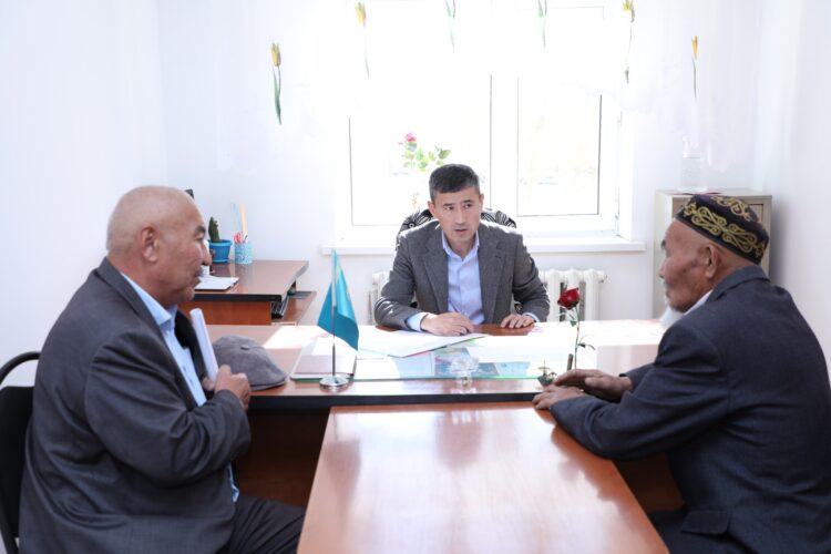 САРЫАҒАШ: ӘЛІМТАУДА ОРТАҚ МАЛ ЖАЙЫЛЫМ МӘСЕЛЕСІ ШЕШІЛУДЕ