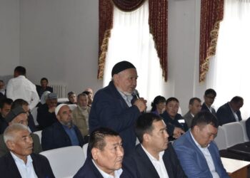 САУРАН АУДАНЫНЫҢ ӘКІМІ ҚАРАШЫҚ АУЫЛДЫҚ ОКРУГ ТҰРҒЫНДАРЫМЕН КЕЗДЕСТІ