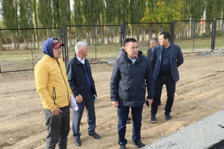 ТҮЛКІБАС АУДАНЫНЫҢ ӘКІМІ ҚҰРЫЛЫС ЖҰМЫСТАРЫН ҚАРҚЫНДАТУДЫ ТАПСЫРДЫ