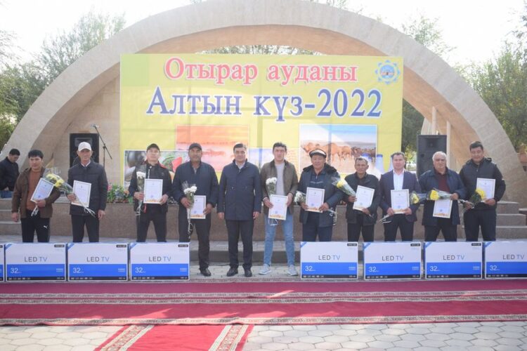 Отырарда «Алтын күз – 2022» жәрмеңкесі өтті 