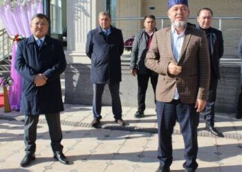 БІРЛІК БАР ЖЕРДЕ БЕРЕКЕЛДІ ТІРЛІК БОЛАДЫ