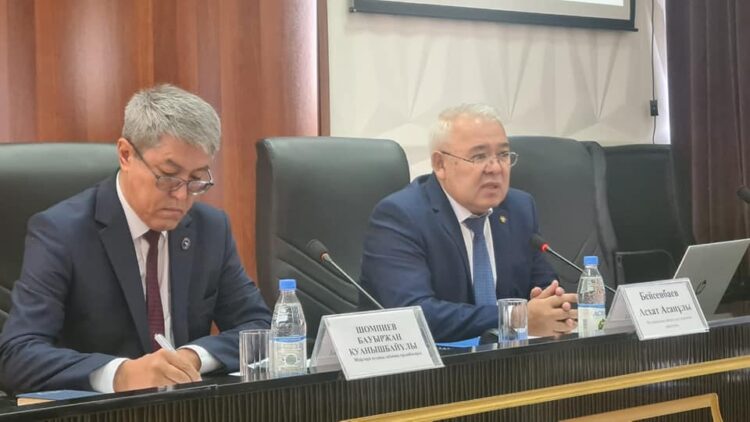 ШАРДАРА АУДАНЫ БОЙЫНША МЕДИЦИНА САЛАСЫНДА АТҚАРЫЛҒАН ЖҰМЫСТАРҒА ЕСЕП БЕРІЛДІ