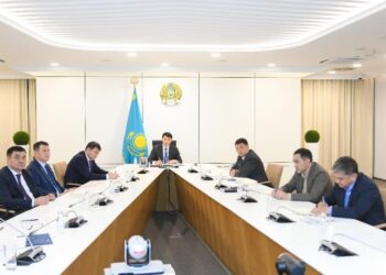 ТҮРКІСТАН: БІЛІМ САЛАСЫНДАҒЫ ӨЗЕКТІ МӘСЕЛЕЛЕР ТАЛҚЫЛАНДЫ