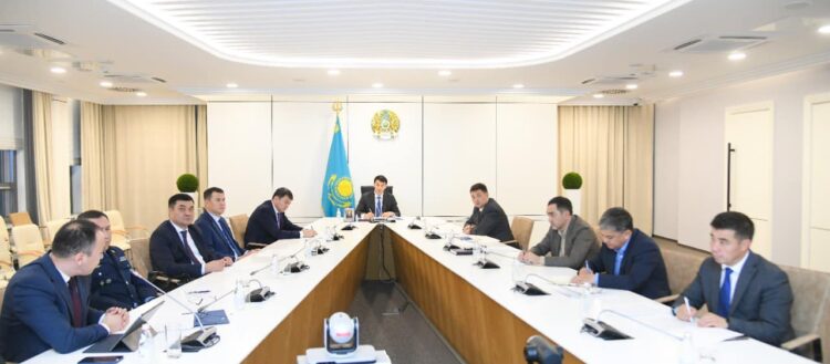 ТҮРКІСТАН: БІЛІМ САЛАСЫНДАҒЫ ӨЗЕКТІ МӘСЕЛЕЛЕР ТАЛҚЫЛАНДЫ