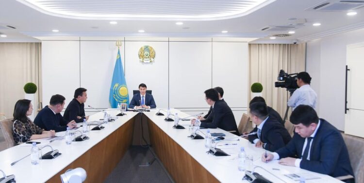 ДАРХАН САТЫБАЛДЫ: «БІЛІМ САПАСЫН АРТТЫРУ – БАСТЫ МАҚСАТ»