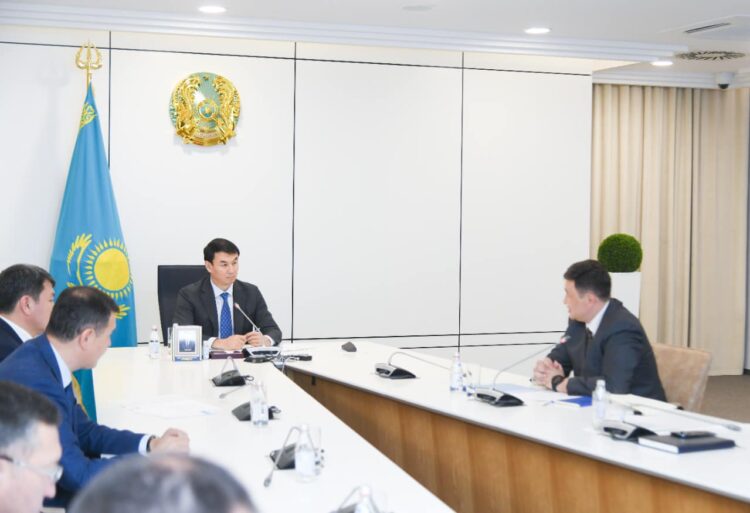 ТҮРКІСТАН: БІЛІМ САЛАСЫНДАҒЫ ӨЗЕКТІ МӘСЕЛЕЛЕР ТАЛҚЫЛАНДЫ