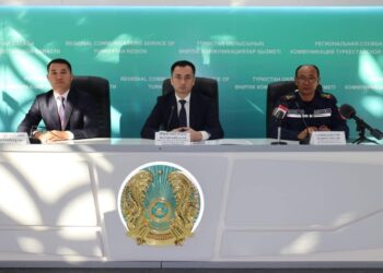 ТҮРКІСТАН ОБЛЫСЫНДА КӨЛІК ЖОЛДАРЫН ҚЫСҚЫ МЕЗГІЛГЕ ДАЙЫНДАУ ЖҰМЫСТАРЫ ЖҮРГІЗІЛІП ЖАТЫР