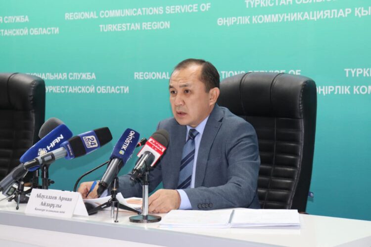 ТҮРКІСТАН: ҚАЗЫҒҰРТТА ТҰРҒЫНДАР КӨТЕРГЕН МӘСЕЛЕЛЕР ШЕШІМІН ТАУЫП КЕЛЕДІ