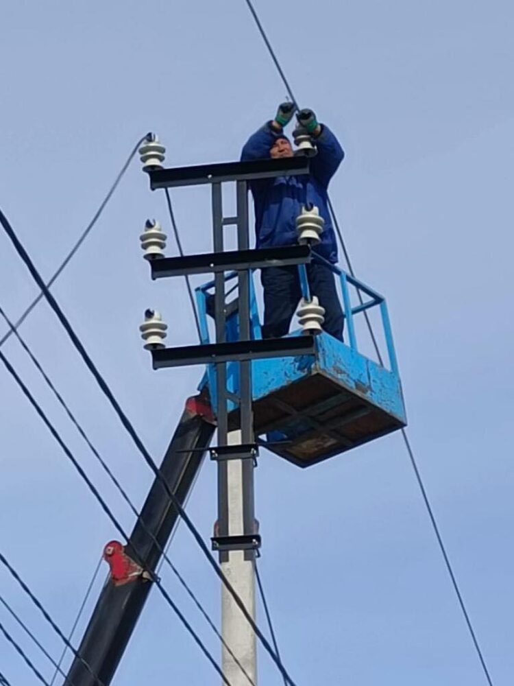 ДОСТЫҚҚА 47 ШАҚЫРЫМНАН АСТАМ ЭЛЕКТР ЖЕЛІСІ ТАРТЫЛДЫ