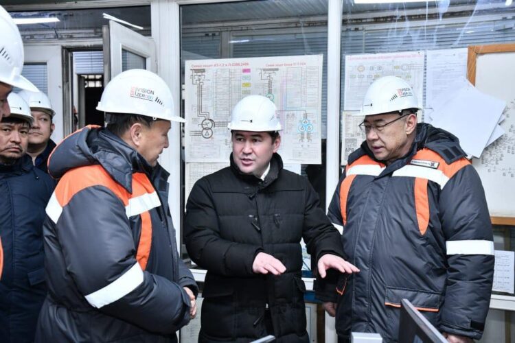 АКИМ ШЫМКЕНТА ПРОВЕЛ СОВЕЩАНИЕ С РУКОВОДИТЕЛЯМИ ТЕПЛОСНАБЖАЮЩИХ УЧРЕЖДЕНИЙ