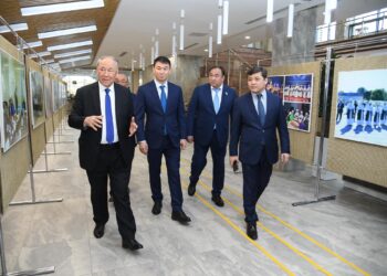 ТҮРКІСТАН: «АРДАГЕРЛЕР ҰЙЫМЫ» ҚОҒАМДЫҚ БІРЛЕСТІГІНІҢ 35 ЖЫЛДЫҒЫНДА АҒА БУЫНҒА ҚҰРМЕТ КӨРСЕТІЛДІ