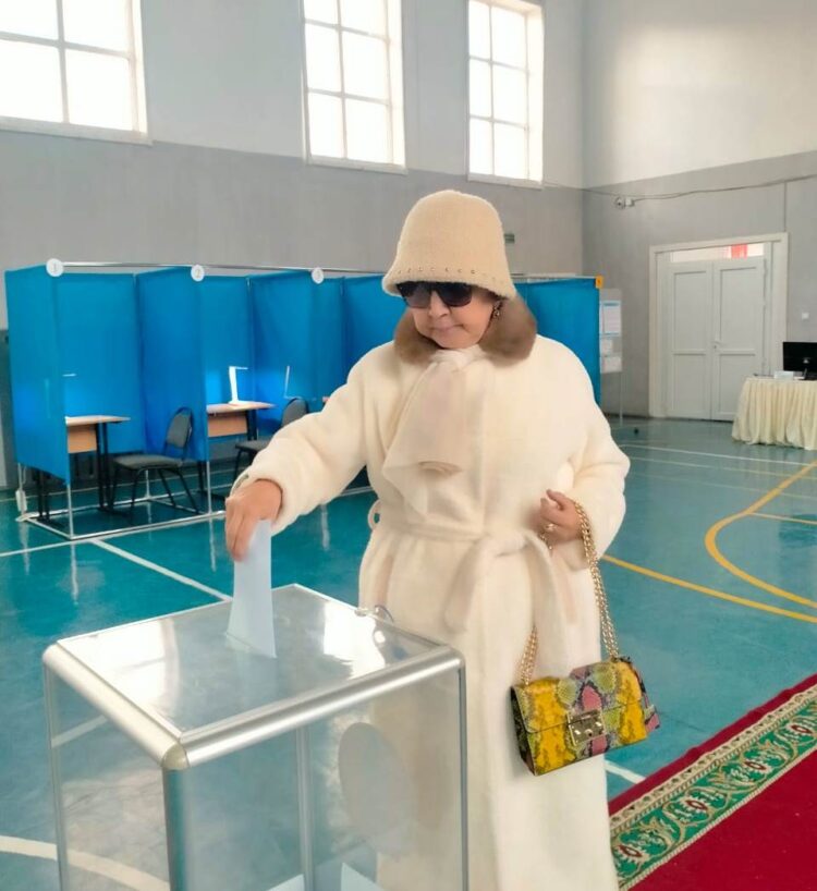 «ТАЗА ҚАЛА» ЖЕҢІМПАЗЫ ДАУЫС БЕРУГЕ ҚАТЫСТЫ