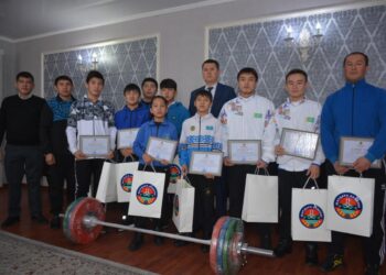 ТҮРКІСТАН: ШАРДАРАНЫҢ  АУЫР АТЛЕТТЕРІ ЖЫЛДЫ ТАБЫСТЫ ТҮЙІНДЕДІ