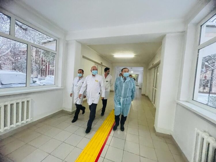 ШЫМКЕНТТЕ МҮМКІНДІГІ ШЕКТЕУЛІ ЖАНДАРҒА ҚОЛАЙЛЫ ЖАҒДАЙ ЖАСАЛУДА