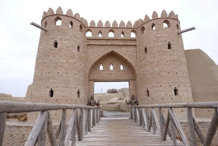 ТҮРКІСТАН: ОТЫРАР ЕЖЕЛГІ ҚАЛАШЫҒЫН ҚАЛПЫНА КЕЛТІРУ ЖҰМЫСТАРЫ АЯҚТАЛДЫ