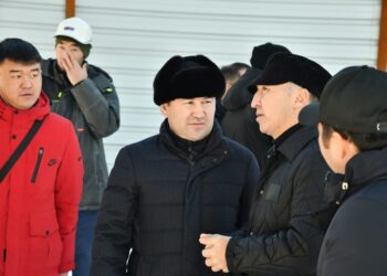 ӘКІМШІЛІК ІСКЕРЛІК ОРТАЛЫҒЫ АУМАҒЫНДА ТҰРҒЫН ҮЙ ҚҰРЫЛЫСЫ ЖАЛҒАСУДА