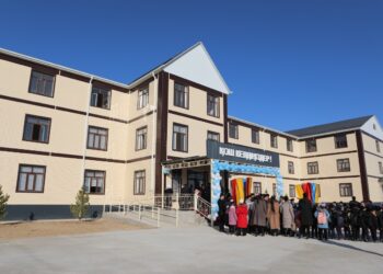 ТҮРКІСТАН ҚАЛАСЫНДА ТӘУЕЛСІЗДІК КҮНІ ҚАРСАҢЫНДА 600 ОРЫНДЫҚ МЕКТЕП ПАЙДАЛАНУҒА БЕРІЛДІ