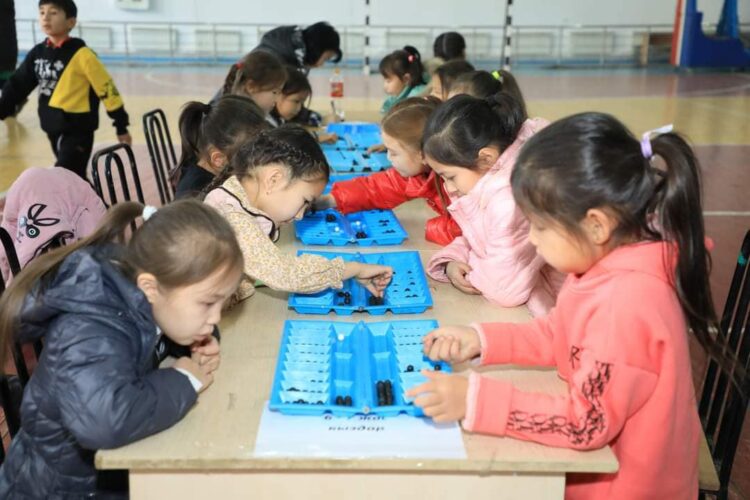 ТҮРКІСТАН ОБЛЫСЫНДА ТОҒЫЗҚҰМАЛАҚТАН «ЖЕЛТОҚСАН ҚҰРБАНДАРЫН» ЕСКЕ АЛУҒА АРНАЛҒАН ЖАРЫС ӨТТІ