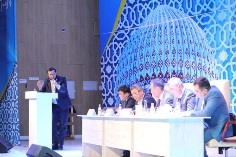 ТҮРКІСТАНДА ШАРУАЛАР БАС ҚОСТЫ