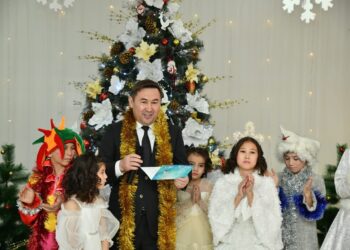 БАЛАЛАР ҚУАНСА, ӘЛЕМ ҚУАНАДЫ