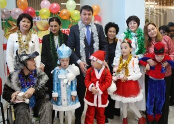 ТҮРКІСТАНДА ЕРЕКШЕ КҮТІМДІ ҚАЖЕТ ЕТЕТІН БАЛАЛАР ҮШІН АРНАЙЫ МЕРЕКЕЛІК ШАРА ҰЙЫМДАСТЫРЫЛДЫ