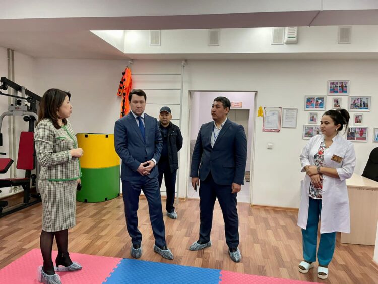 ТҮРКІСТАН: ӘЛЕУМЕТТІК ҚЫЗМЕТ КӨРСЕТУ ОРТАЛЫҚТАРЫНЫҢ ЖҰМЫСЫ ТАНЫСТЫРЫЛДЫ