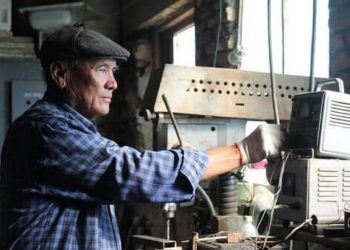 ТҮРКІСТАН ОБЛЫСЫНДА 50-ДЕН АСҚАН 1200 АДАМ «КҮМІС ЖАС» ЖОБАСЫ АРҚЫЛЫ ЖҰМЫСПЕН ҚАМТЫЛДЫ