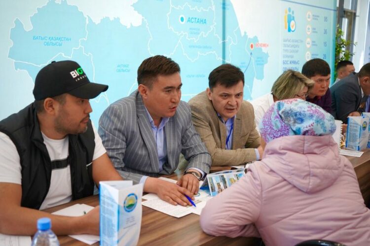 ТҮРКІСТАН ОБЛЫСЫНАН 500 ОТБАСЫ СОЛТҮСТІККЕ ҚОНЫС АУДАРУҒА НИЕТ БІЛДІРДІ