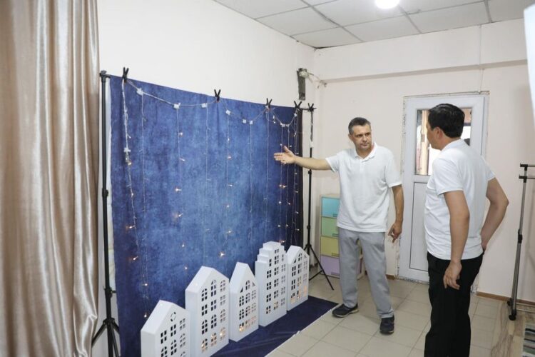 ТҮРКІСТАН: АЯҒЫНАН АЙЫРЫЛСА ДА, СЕНІМІН ЖОҒАЛТПАҒАН АРЫСТЫҚ АЗАМАТ ӨЗ КӘСІБІН БАСТАДЫ