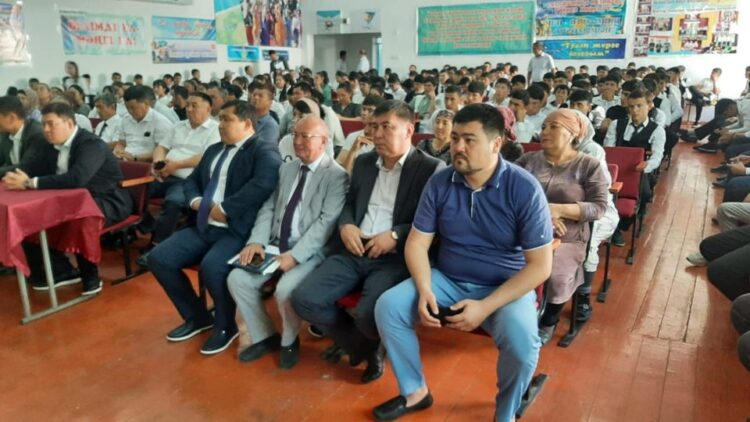 ТҮРКІСТАН: САЙРАМ АУДАНЫНДА СОЛТҮСТІККЕ ҚОНЫС АУДАРУ БОЙЫНША ТҰРҒЫНДАРМЕН КЕЗДЕСУ ӨТТІ