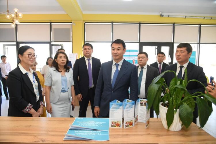 ТҮРКІСТАНДА «ҚАМҚОРЛЫҚ ЖАНҰЯ ОРТАЛЫҒЫ» АШЫЛДЫ