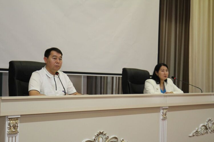 МАҚТААРАЛДА ЖАСТАРҒА БЕРІЛЕТІН 2,5 ПАЙЫЗДЫҚ НЕСИЕ БОЙЫНША ЖИЫН ӨТТІ