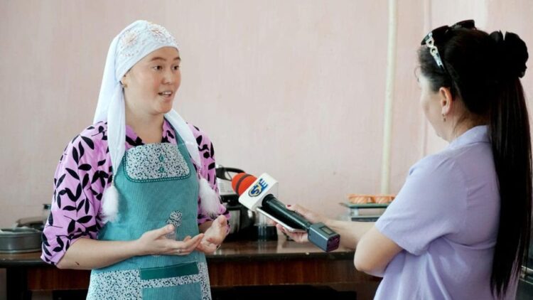 ТҮРКІСТАН: КЕЛЕСТІК ТҰРҒЫН ҚАЙТАРЫМСЫЗ ГРАНТПЕН КӘСІП БАСТАДЫ