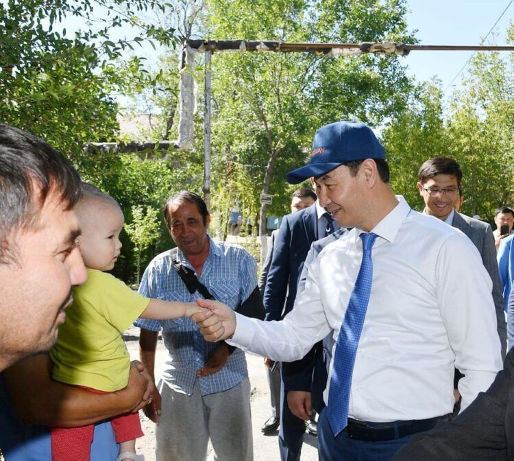 ДАРХАН САТЫБАЛДЫ КЕНТАУЛЫҚТАРДЫҢ ТАЛАПТАРЫН ТЫҢДАУҒА КЕЛДІ