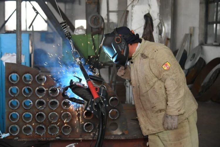 ТҮРКІСТАН: САЙРАМДА ЖЫЛ БАСЫНАН 2 МЫҢҒА ЖУЫҚ ЖАҢА ЖҰМЫС ОРНЫ АШЫЛДЫ