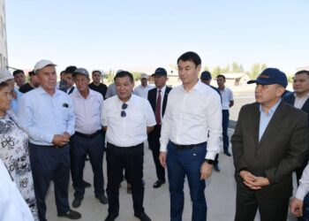 БАҒЫСТЫҚТАР ДАРХАН САТЫБАЛДЫҒА ҰСЫНЫСТАРЫН АЙТТЫ