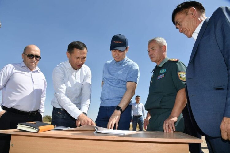 ДАРХАН САТЫБАЛДЫ АУЫЛДАРДЫ АРАЛАП, ТҰРҒЫНДАРМЕН КЕЗДЕСУДЕ