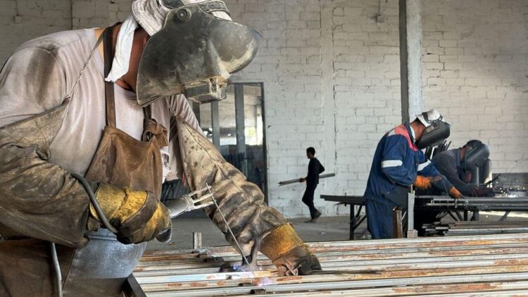 ТҮРКІСТАН: ШАРДАРАДА ЖАҢА ЦЕХ ӨЗ ЖҰМЫСЫН БАСТАДЫ