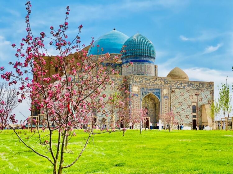 Түркістан қаласындағы мәдени-тарихи нысандар